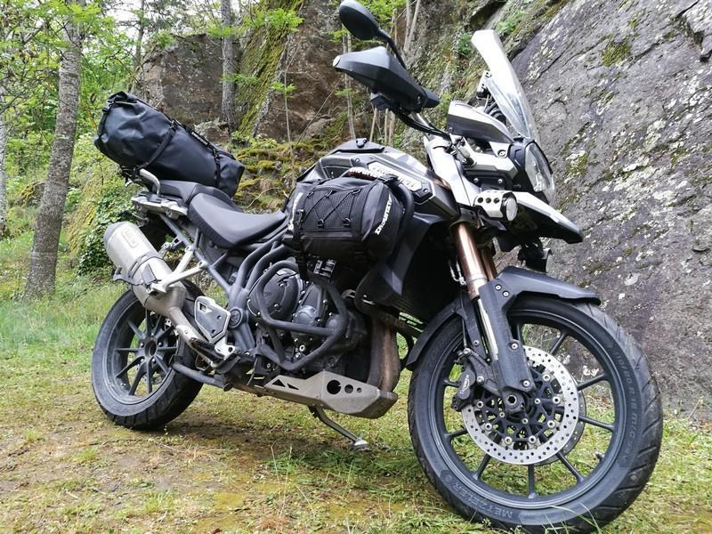 Enduro XS Base Pack, dodatna oprema za motor